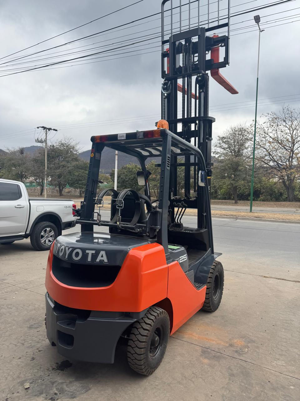 Autoelevador Toyota 8FG25 FSV6000 NUEVO - NORTMEQ (01).jpg