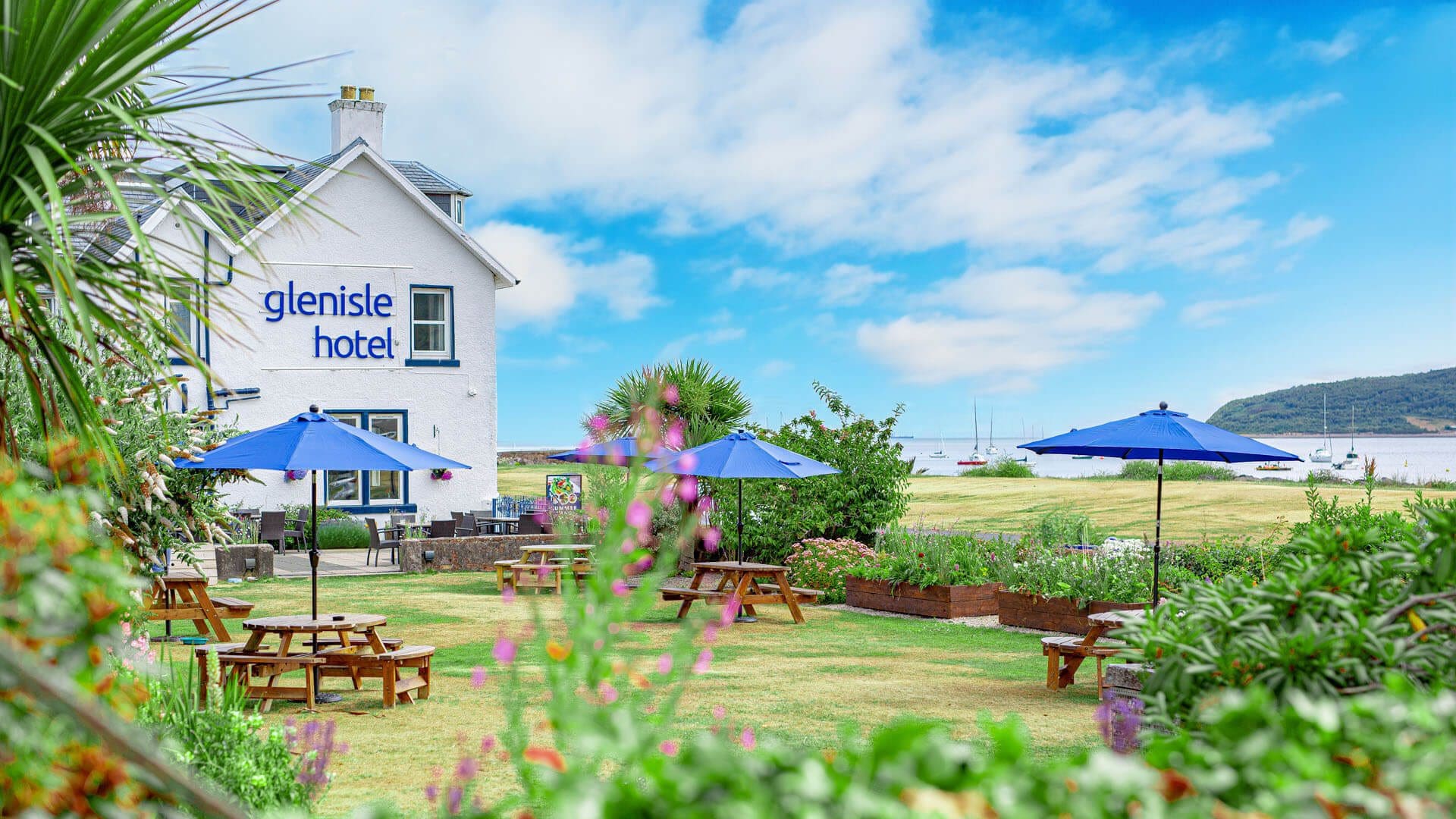 Tim Pomeroy at the Glenisle, Lamlash at Glenisle Hotel, Isle of Arran
