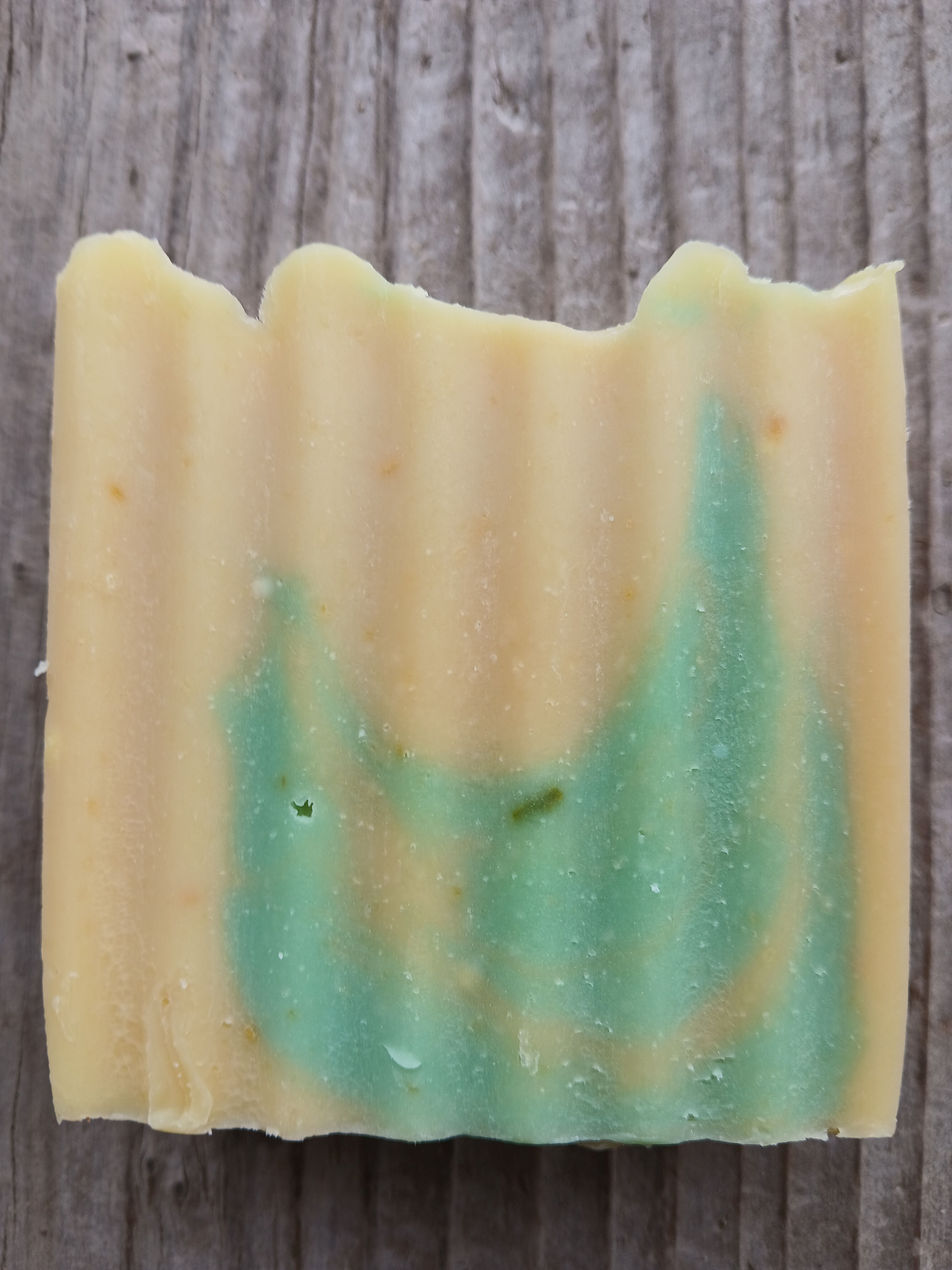 Daffodil's Lemon Eucalyptus Bar