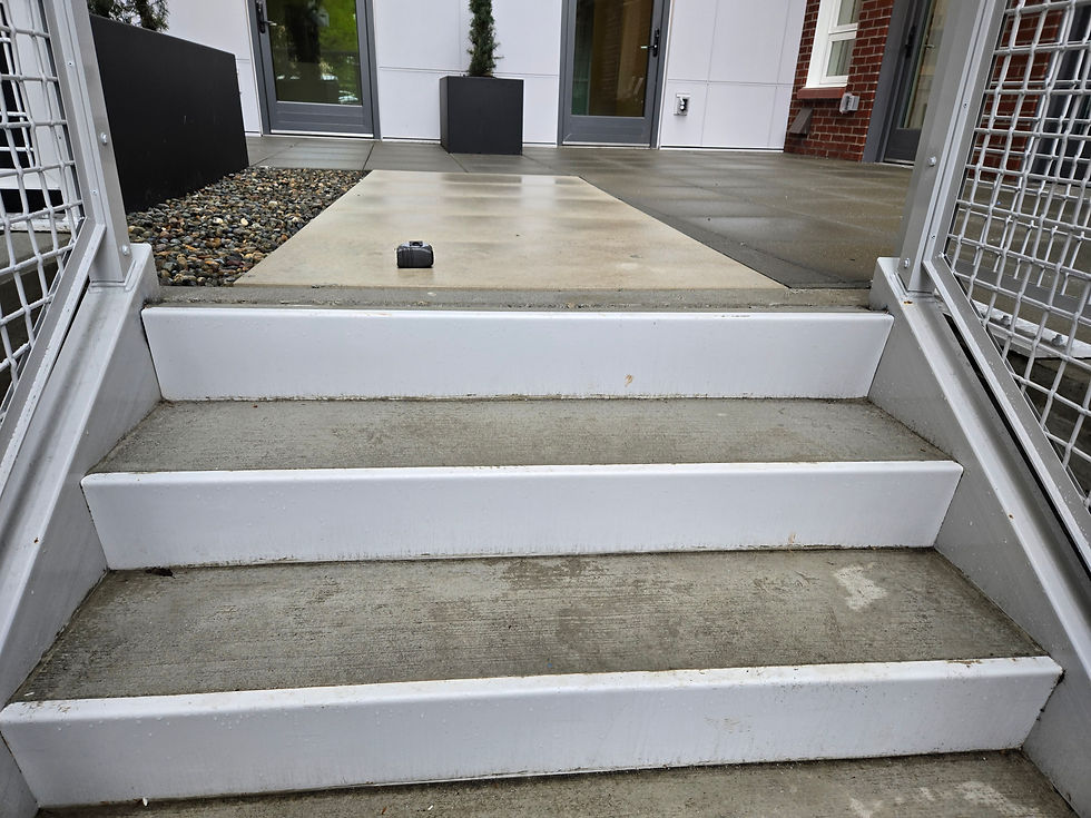 CONCRETE POUR PANS