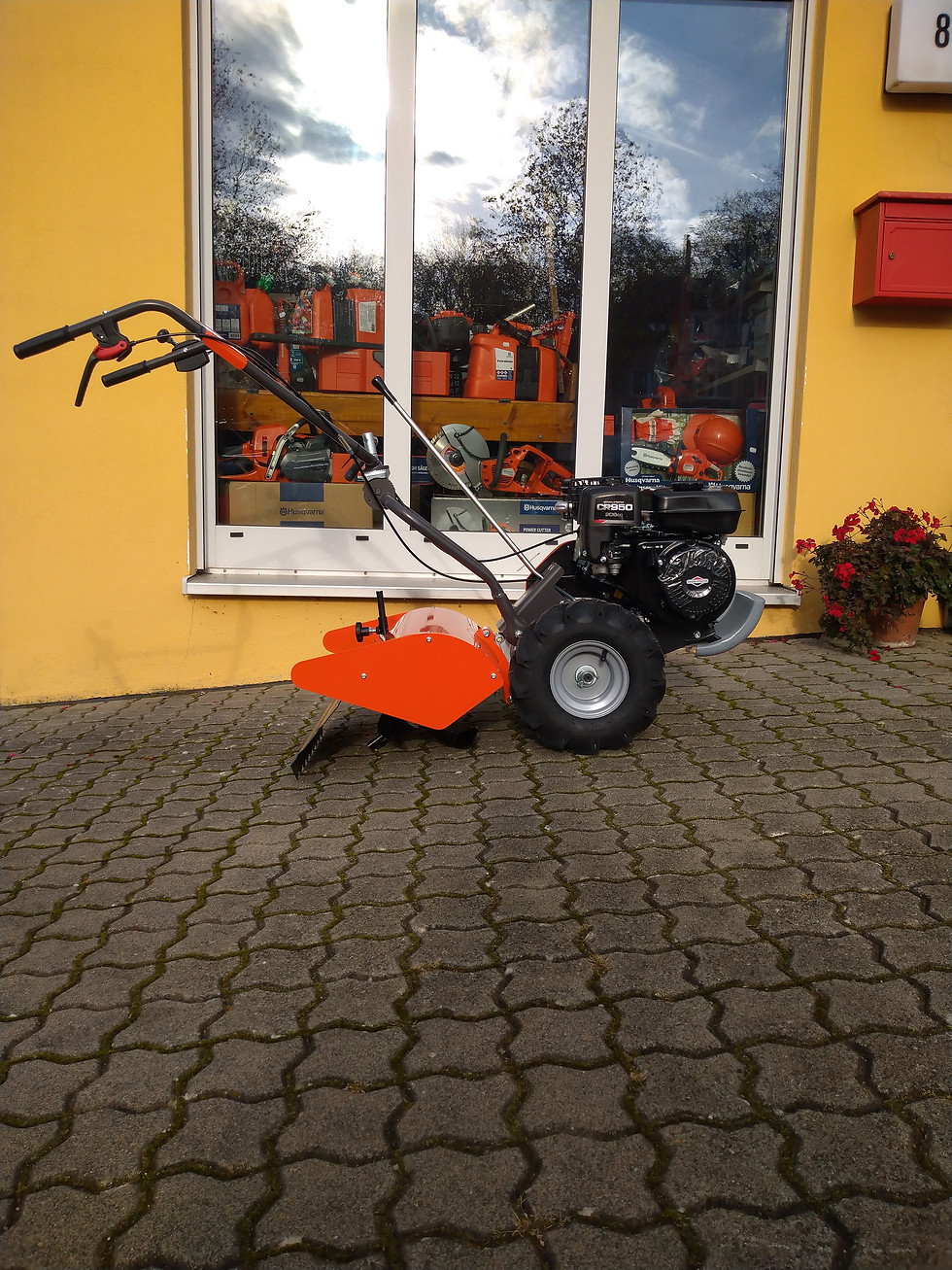 Miniaturbild: Husqvarna TR 348