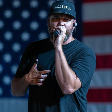 Scotty Hastings Honors Veterans Through His GRATEFUL Candle This Veterans Day