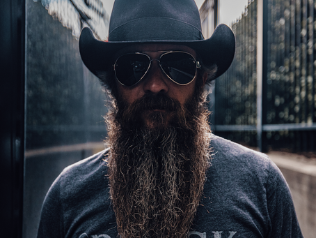 Cody Jinks Takes a Nostalgic Ride with "Backside of 30" – A Reimagined Classic Due Out September 27th