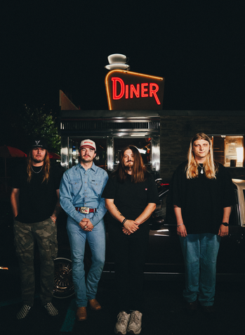 Dexter and The Moonrocks Bring Country Grunge Roaring to 'Life on Friends That I Don’t Like'