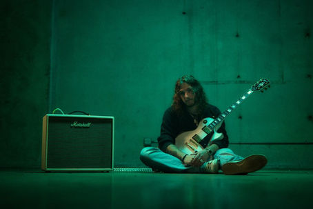 Aaron McBee Confronts the Chaos with Raw New Single “Numb”