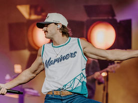 Tucker Wetmore’s Brunette World Tour Just Got Even Bigger! 17 New Dates Added!