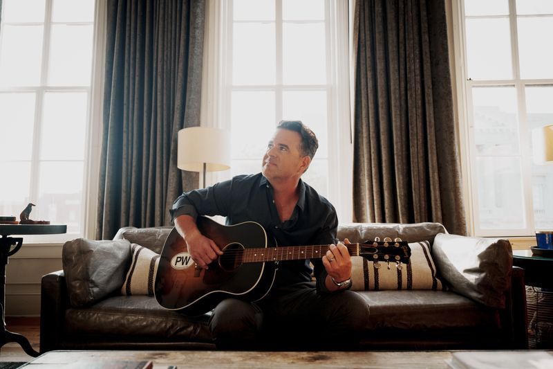 David Nail Finds Grace, Grit, and Redemption on Cinematic New Single “The Crown” {EXCLUSIVE}