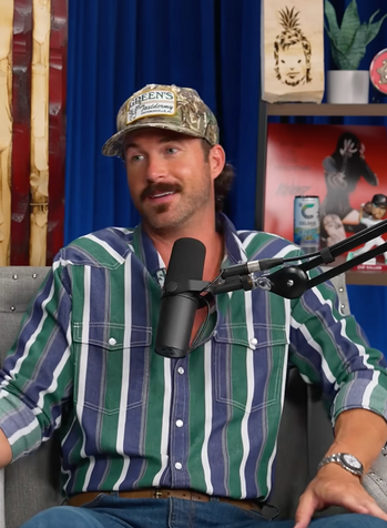 Riley Green Gets Surprisingly Honest About Love, Fame and Life Off the Grid on Theo Von's Podcast