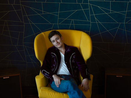 Dee White Opens Up About Heartbreak and Honesty Behind “Green River Rye” {EXCLUSIVE}