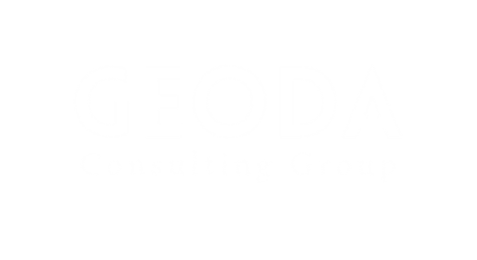 Logo Geoda Consulting group_Blanco (1).png