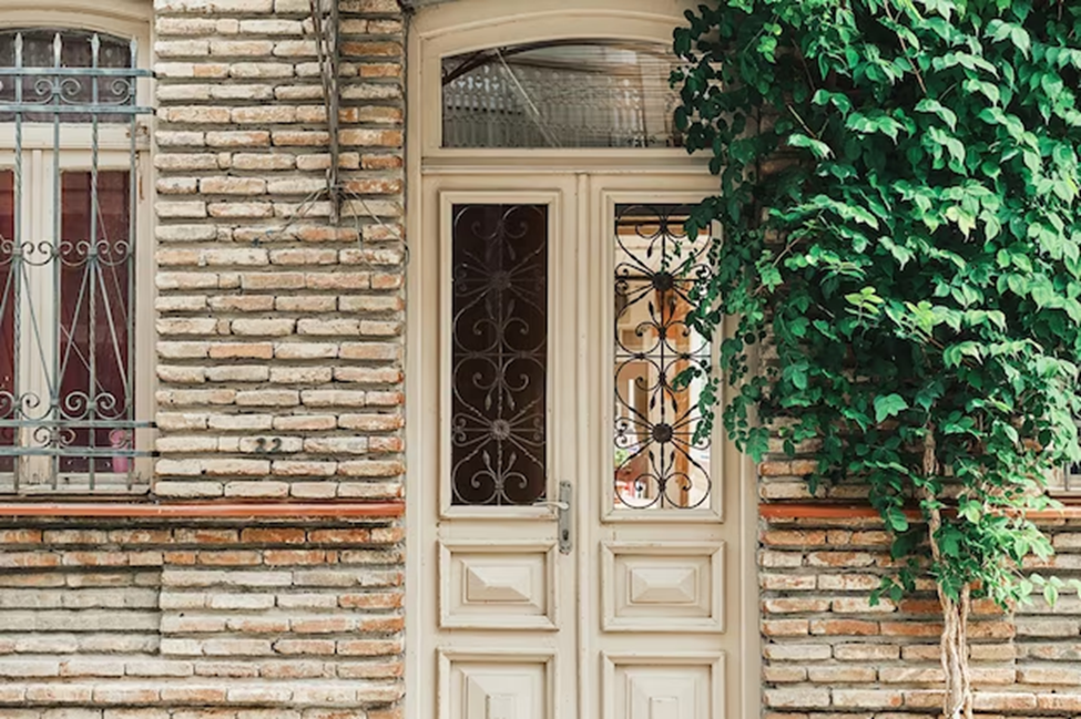 Structural Challenges in Renovating Historic Buildings