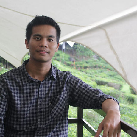 Darda at Glamping Lakeside.jpeg