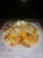 Salchipapa doble mixta