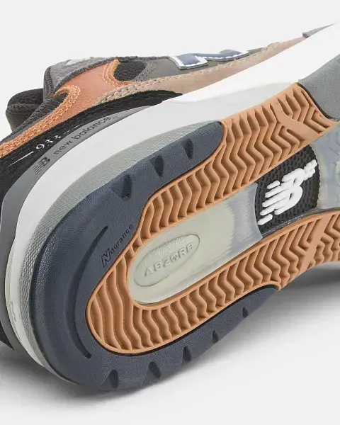 Thumbnail: NEW BALANCE NUMERIC ANDREW REYNOLDS 933MLT TAN/ GREY/SUEDE