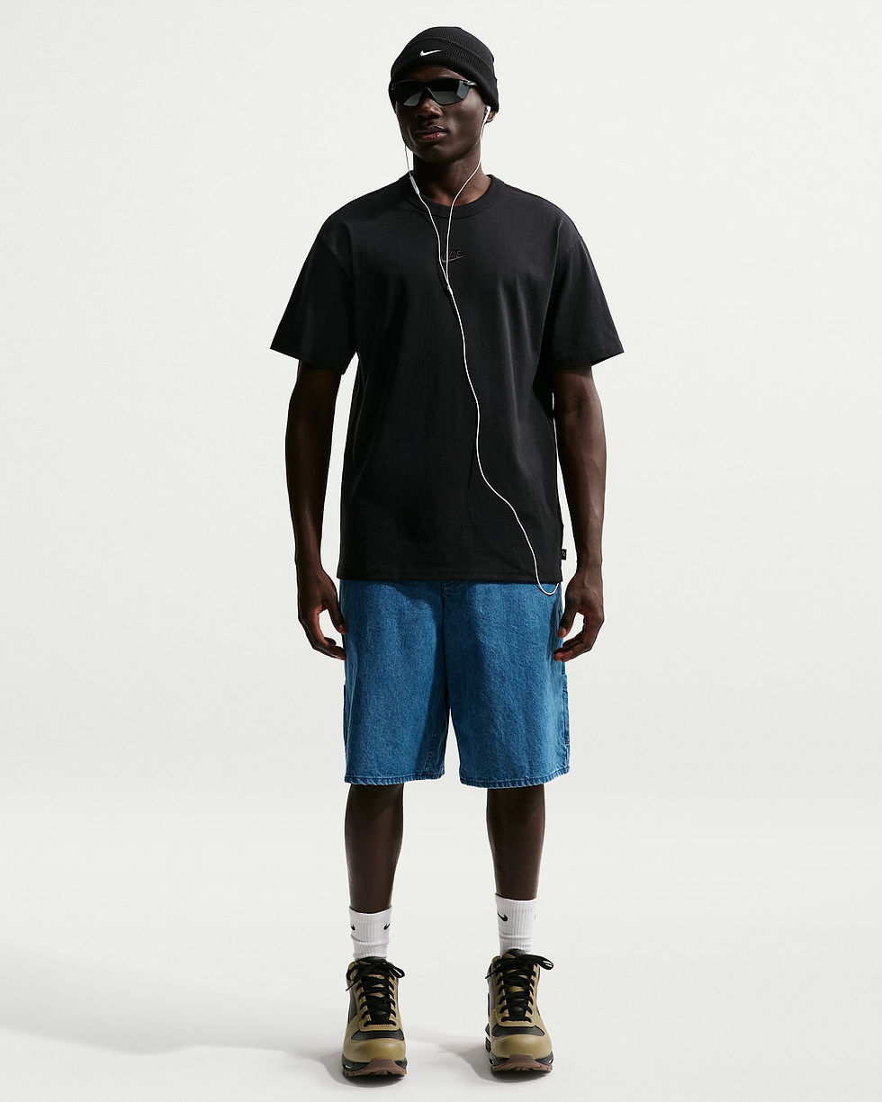 Thumbnail: Nike Sportswear Premium Essentials Men's T-Shirt black 