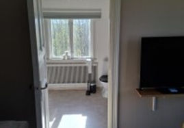 ingang badkamer kamer 4.jpg