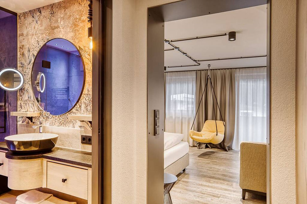 04_Eder's Deluxe Suite