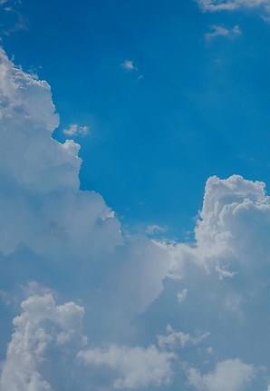 white clouds and blue sky during daytime