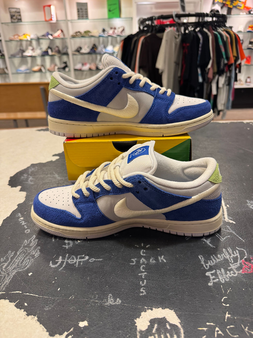 Thumbnail: USED Dunk Low SB “Fly Streetwear” size 8.5