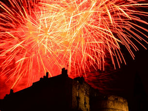 How to Do Edinburgh Hogmanay on a Budget: Save 15% on 3+ Night New Year’s Stays at Castle Rock Hostel, High Street Hostel & Royal Mile Backpackers