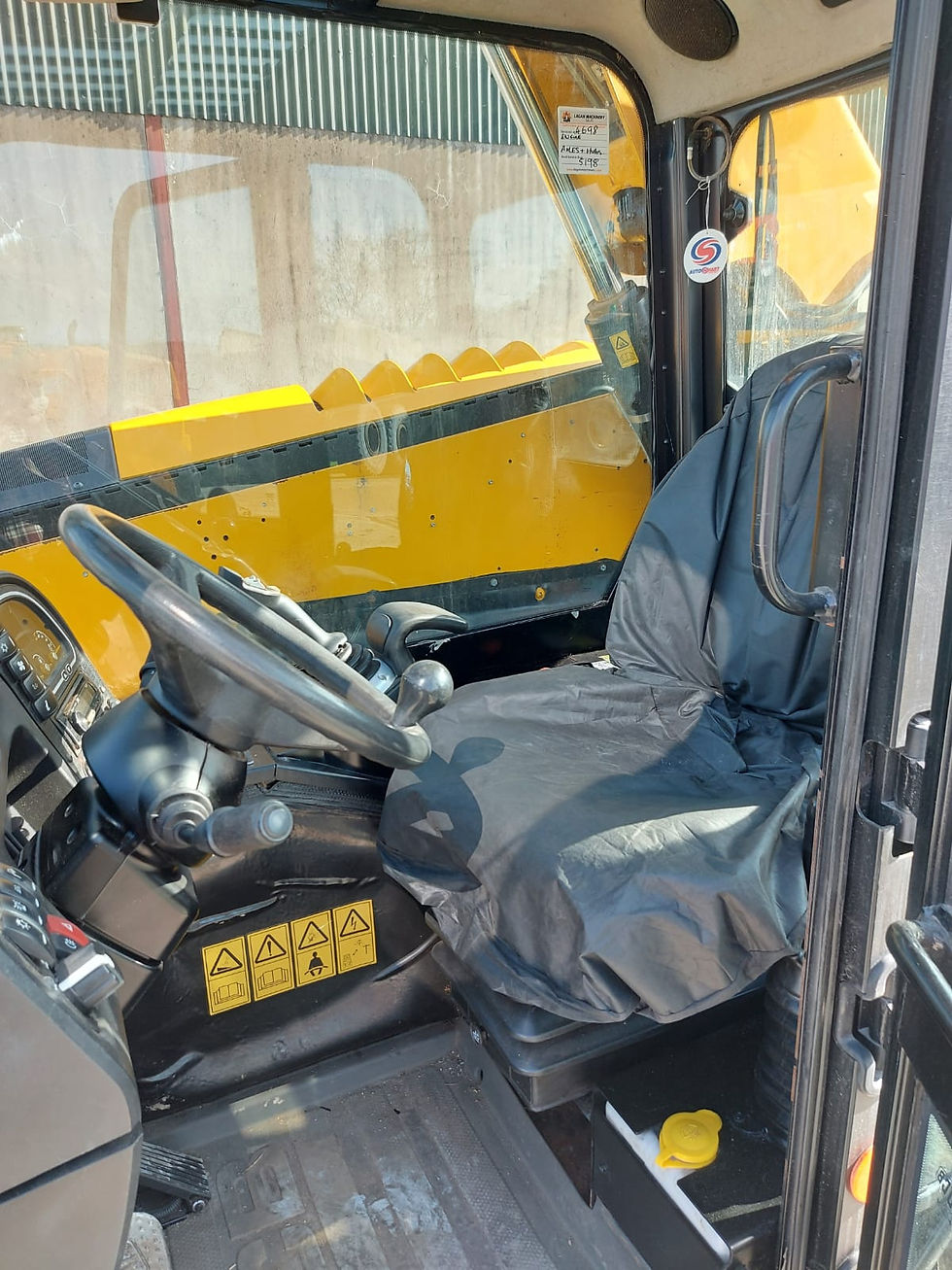 Thumbnail: 2021 JCB 527-58