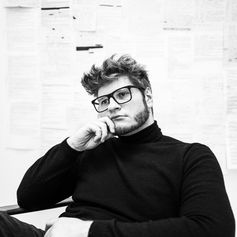 Portraitbild_7_c_o_FabianStuertz.jpeg