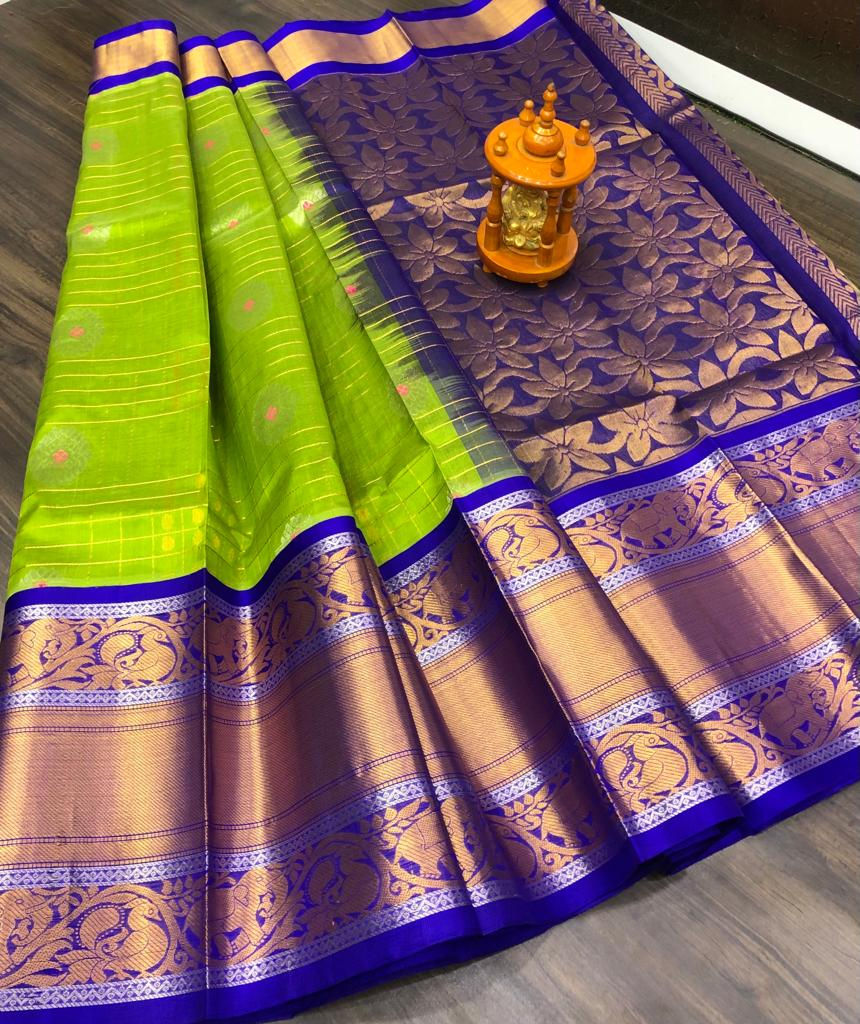 Premium Quality Kanchi Kuppadam Saree In Green With Beautiful Pallu And Border