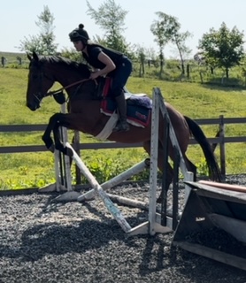 Edith Jumping