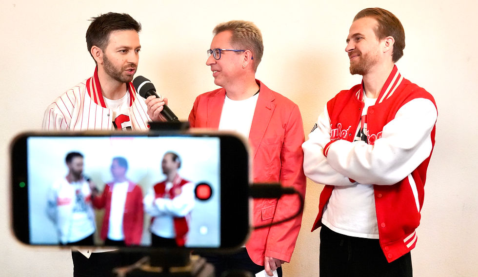 Nicht zum ersten Mal vor dem Mikrofon: Stubete Gäng