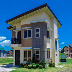 Hausland-Nouveau-Prism