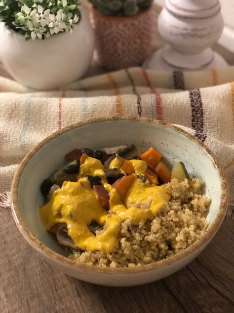 Vegan Bean and Sweet potato Bowl with Mango Curry Sauce
