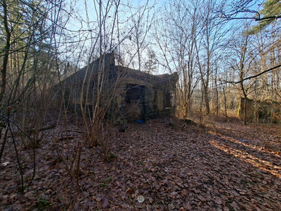 harcówka albo nie wiadomo co