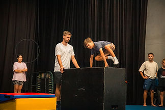 kids acrobatics class sydney .jpg