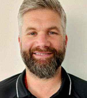 Volle Kraft mit neuem Trainer gegen UFC Attergau