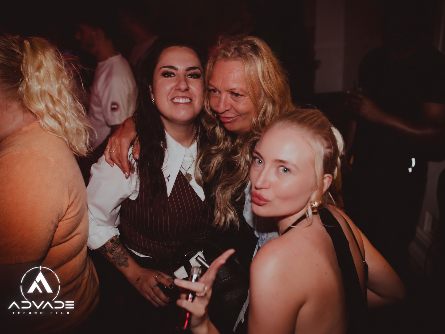 ADVAƆE club night 24