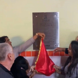 Candeias: Prefeitura entrega requalificação de duas escolas