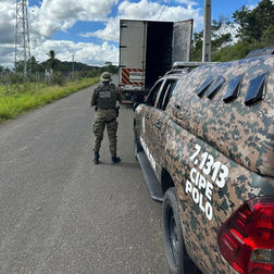 CIPE POLO recupera semirreboque com restrição em Candeias