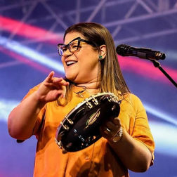 Candeias: Midian Lima é a 4ª atração confirmada na Semana Evangélica