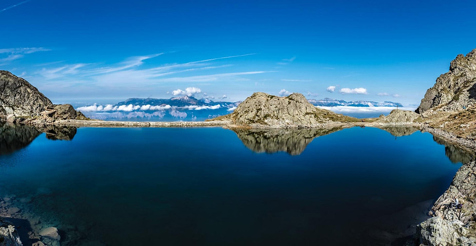 Photo lac et ciel.jpg