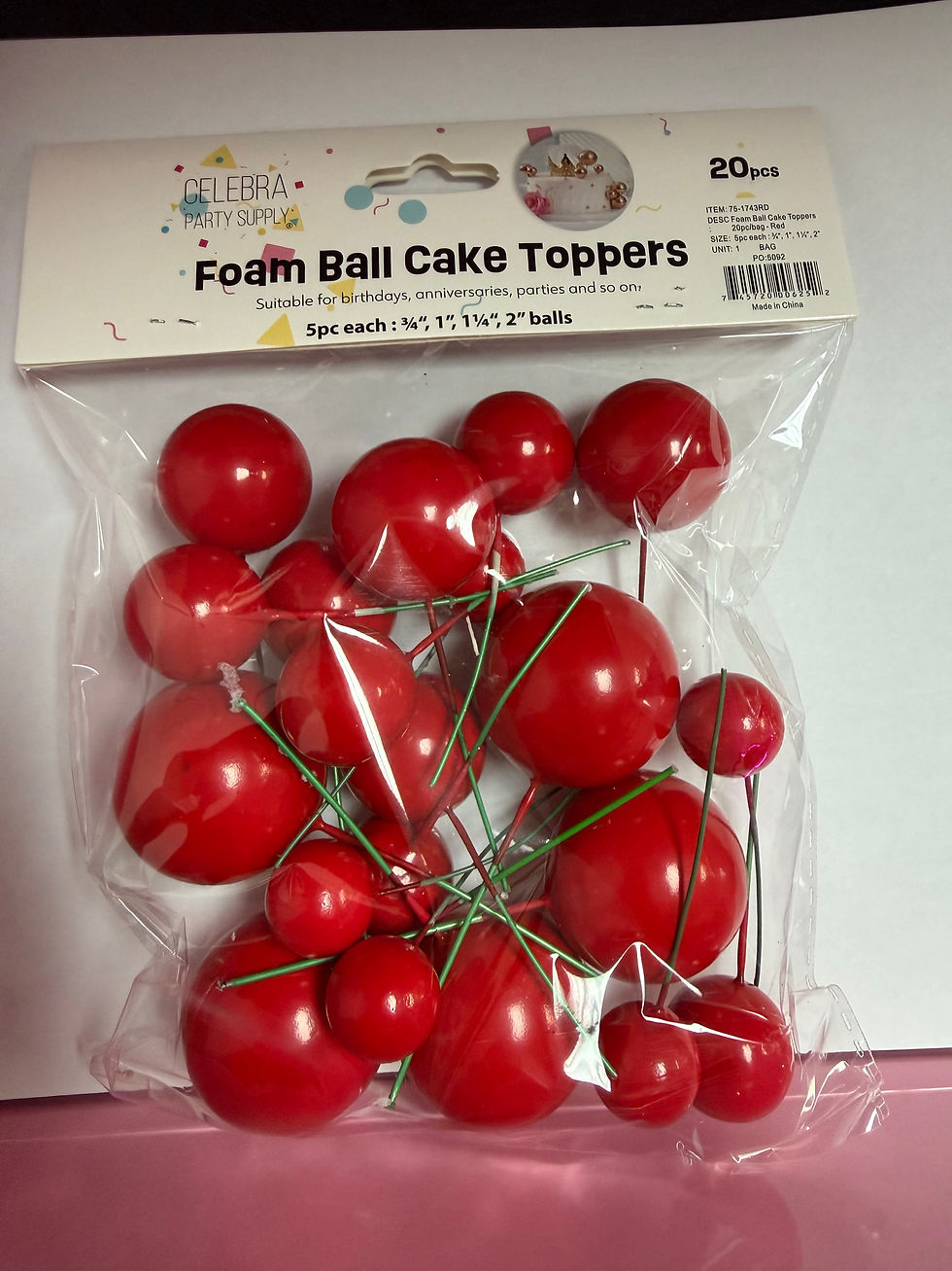 Thumbnail: Foam Ball Cake Toppers
