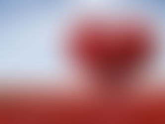 Η αγάπη μόνο δεν φτάνει...