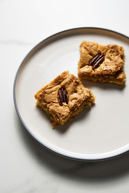 recette blondie au tahini, pécans et chocolat