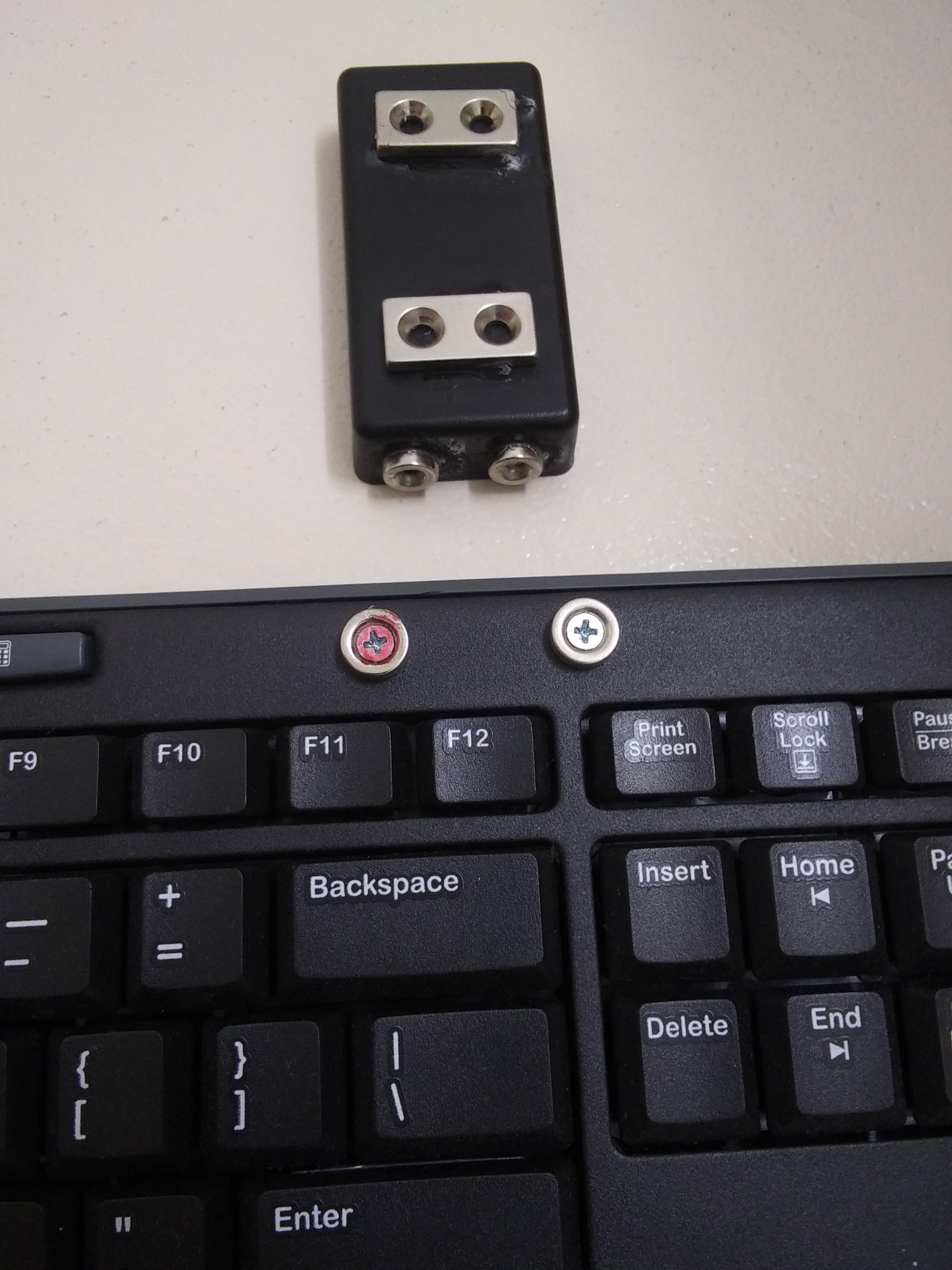 Batteryless Wireless Gaming Keyboard