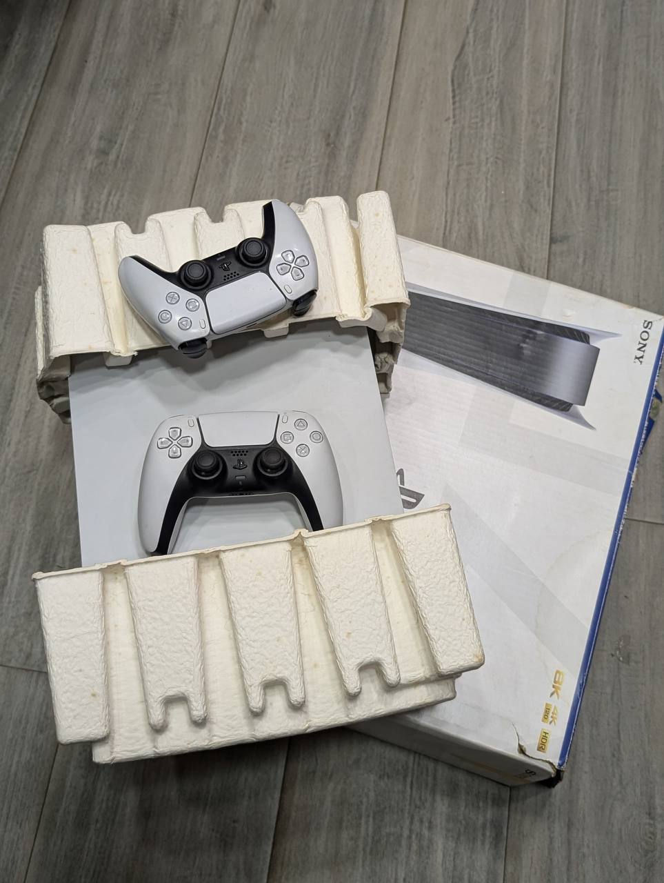 OpenBox PS5 Fat 1TB | 2Pads | Fc25 +10Games | With Online Access |