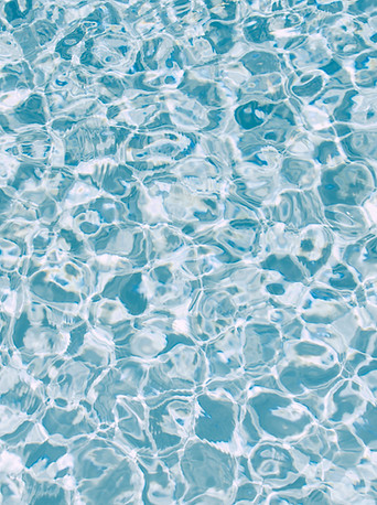 水