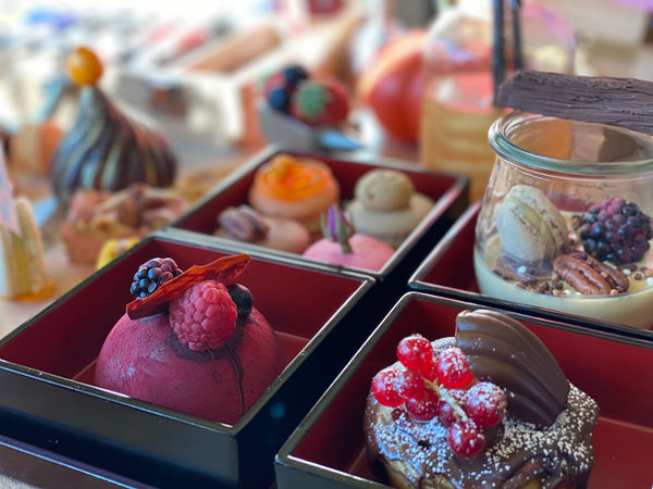 Petits Fours in Kästchen