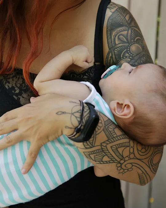 breastfeeding and tattoo