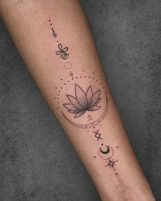 Realism tattoo with lifelike textures by Manoj Laddha at Aliens Tattoo
