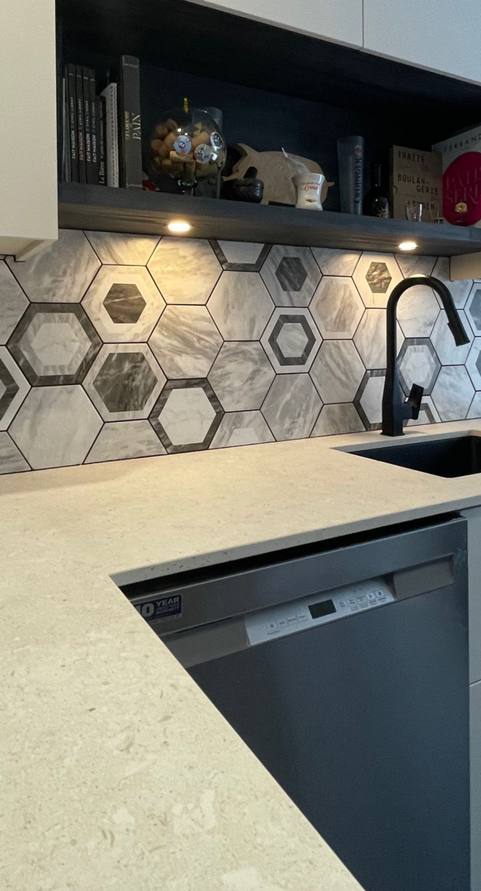 pose de céramique hexagone