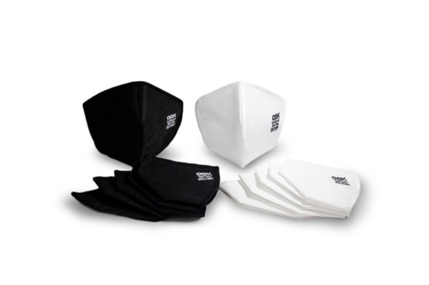 Mascarilla Negra y Blanca